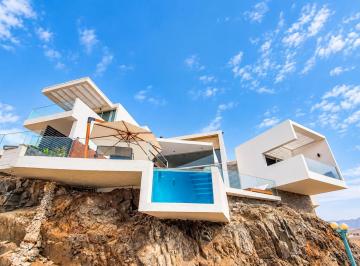Casa de playa de 4 habitaciones, Cañete · Venta de Moderna Casa de Playa de 4 Dorm. en Lomas del Mar - Cerro Azul