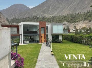 Casa · 855m² · 8 Dormitorios · 6 Estacionamientos · Casa en Cieneguilla