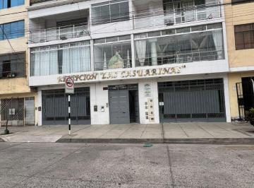 Departamento de 5 habitaciones, Lima · Venta de Tercer Piso 260 m² Mas Aires (Hasta 10 Piso) - con Tres Departamentos Completos Independientes