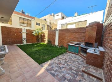 Casa de 5 habitaciones, Arequipa · Alquiler! Amplia Casa El Rosario II, Cerro Colorado!