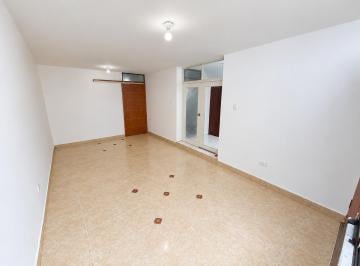 Casa de 2 habitaciones, Lima · Casa en Alquiler 120 m² en Surco