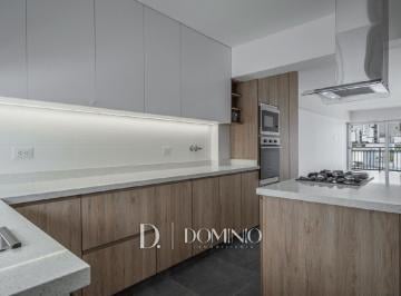 Departamento · 136m² · 3 Dormitorios · 2 Estacionamientos · Departamento en Miraflores