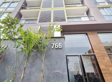 Departamento · 62m² · 3 Dormitorios · 1 Estacionamiento · Alquiler de Departamento Cochera | 62 m² | Breña (Límite con Pueblo Libre)