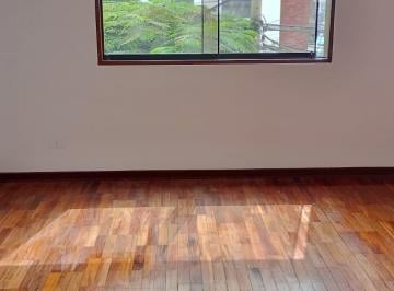 Departamento · 90m² · 3 Dormitorios · 1 Estacionamiento · Departamento en Venta en 3 Piso en Surco