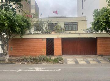 Casa de 1 habitación, Lima · Vendo Casa 2 Pisos en Surquillo - Ideal Para Proyecto Inmobiliario