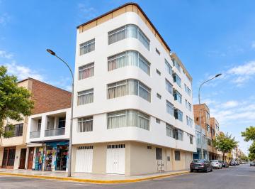 Otros , Lima · ¡Gran Oportunidad de Inversión! Edificio en Esquina de Uso Residencial y Comercial - Smp.