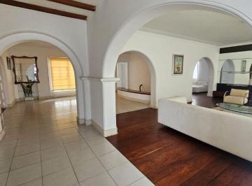 Casa de 4 habitaciones, Lima · Casa en Venta