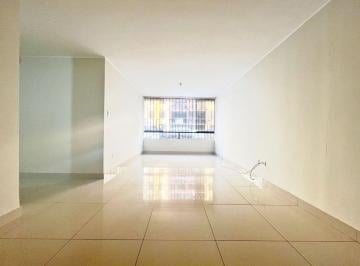 Departamento de 3 habitaciones, Lima · Alquiler 3 Dorm., 2 Baños, Primer Piso