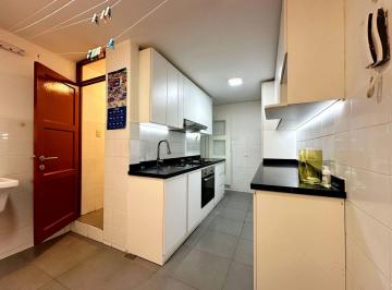 Departamento de 2 habitaciones, Lima · Aqluiler 2 Dorm., 2 Baños, Tercer Piso