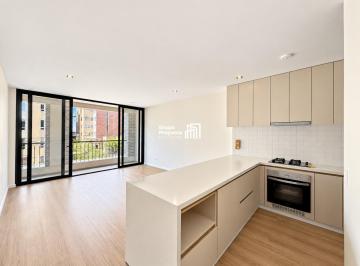Departamento · 113m² · 3 Dormitorios · 1 Estacionamiento · Estreno - Miraflores - Flat 113 m - 03 Dorm. - Balcón - Cochera