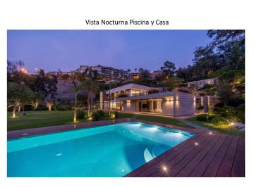 Casa · 3200m² · 4 Dormitorios · 7 Estacionamientos · Vendo Hermosa Casa en Calle El Cascajal N 7, Urb. Casuarinas, Surco.