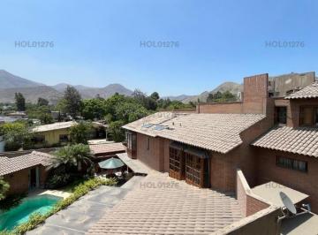 Departamento · 120m² · 3 Dormitorios · 2 Estacionamientos · Vendo Bello Departemento Flat en Av Raul Ferrero 1, Urb. La Estancia, La Molina