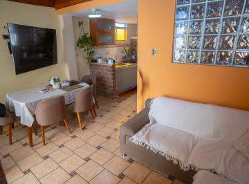 Casa · 298m² · 9 Dormitorios · Casa 4 Pisos en Venta en Lima
