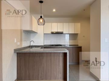 Departamento · 58m² · 2 Dormitorios · 1 Estacionamiento · Alquiler de Departamento en Lince