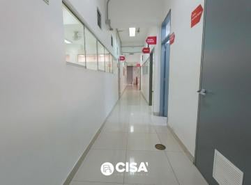 Otros · 600m² · Alquiler de Edificio Comercial Ideal Para Institutos y Colegio en San Juan de Miraflres