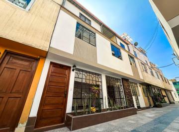 Casa de 5 habitaciones, Lima · ¡Casa en Alquiler en Jesús María! 5 Dorm. | Ideal Para Familias Grandes o Vivienda - Oficina!