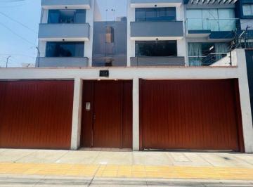 Departamento de 2 habitaciones, Lima · Departamento en Alquiler de 74 m² con Cochera – Flora Tristán, La Molina