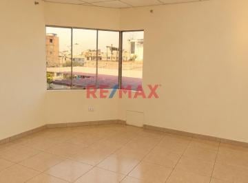 Oficina comercial · 70m² · 2 Dormitorios · ¡Alquila Oficina de 70 m² en Excelente Ubicación en Los Olivos!