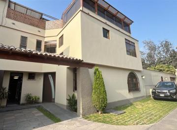 Casa de 3 habitaciones, Lima · Casa de 3 Pisos en Alquiler o Venta en Condominio Exclusivo – Surco