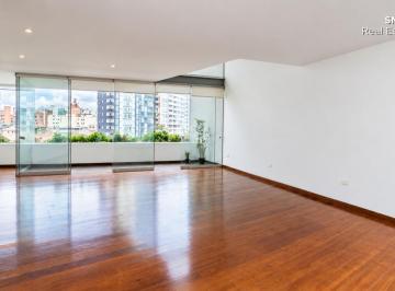 Departamento · 225m² · 3 Dormitorios · 3 Estacionamientos · Departamento en Alquiler de 3 Dorm. con Vista Al Mar