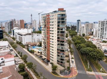 Departamento · 113m² · 3 Dormitorios · Espacioso Departamento Flat en Av Salaverry Jesus Maria