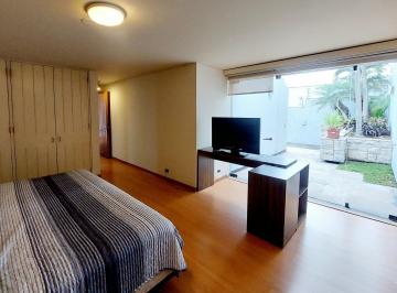 Casa · 370m² · 3 Dormitorios · 2 Estacionamientos · Espectacular Casa en Venta en La Molina - Cerca Al Wong