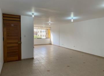 Departamento de 3 habitaciones, Lima · Amplio Departamento Flat, 3 Dorm., Recién Remodelado!