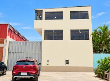 Local comercial · 360m² · 1 Estacionamiento - GRUPO INNOVACION EMPRESARIAL SAC · Venta de Local Comercial / Industrial en Lurín – Us$220,000