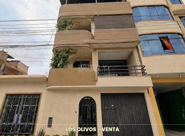 Casa de 4 habitaciones, Lima · Vendo Casa 3 Pisos + Azotea [av. Betancourt - Los Olivos]
