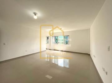 Local comercial · 200m² · Local Comercial de 200 m² en Tercer Piso – Av Canevaro