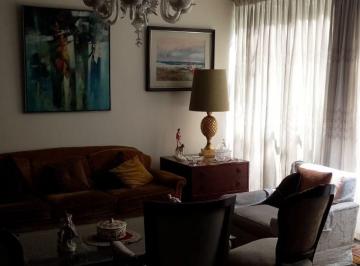 Casa de 4 habitaciones, Lima · Excelente Casa en Venta en Monterrico