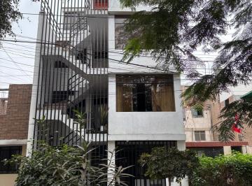 Departamento de 3 habitaciones, Lima · Vendo Departamento en Tercer Piso en Los Olivos. 98 m²