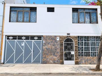 Casa de 4 habitaciones, Lima · ¡Remate de Casa en Lince (Por Ocupante Precario) - Gran Oportunidad de Inversión!