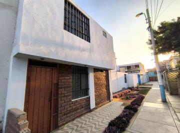 Casa de 3 habitaciones, Callao · Venta de Casa 105 m La Perla