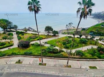 Departamento · 215m² · 3 Dormitorios · 2 Estacionamientos · Alquilo Bonito Departamento Flat en Malecón Paul Harris N° 2xx, Piso 6, Barranco