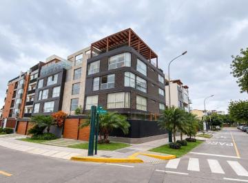 Departamento de 2 habitaciones, Lima · Departamento en Surco, Cerca de Miraflores | 2 Dorm. con Baño Incorporado | 2 Estacionamientos