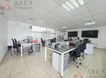 Oficina comercial · 99m² · 2 Estacionamientos · Oficina Amoblada | 3 Ambientes | 2 Estacionamientos