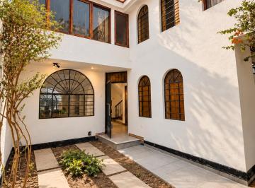 Casa de 4 habitaciones, Lima · Casa de 152 m² con 4 Dorm. en Venta en San Juan de Lurigancho