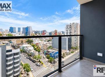 Departamento · 56m² · 2 Dormitorios · 1 Estacionamiento · Alquiler Departamento 2dorm. | Vista Externa | Cochera | a 5 Min. Centro Financiero / Lince