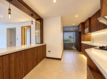 Departamento · 72m² · 2 Dormitorios · 1 Estacionamiento · Departamento en Alquiler - Surco - 2 Dorm. - 1 Estacionamiento