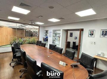 Oficina comercial , Lima · Muy Buena Oficina en Alquiler en Miraflores con Excelente Distribución