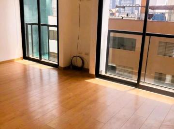 Departamento · 76m² · 3 Dormitorios · 1 Estacionamiento · Departamento en Alquiler en Surquillo, Barrio Médico