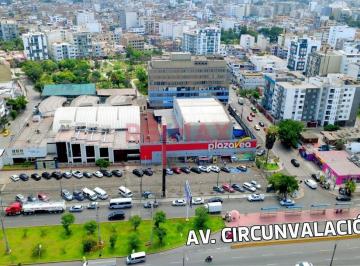 Casa · 260m² · Alquilo Local Comercial de 2 Pisos/ Circunvalacion Ate