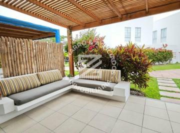 Casa · 135m² · 3 Dormitorios · 2 Estacionamientos · Asia del Sol - Venta de Linda Casa de Playa en Condominio Privado