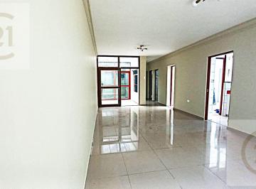 Casa · 170m² · 4 Dormitorios · 1 Estacionamiento · Casa en San Miguel