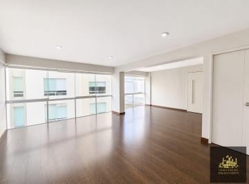 Departamento · 146m² · 3 Dormitorios · 1 Estacionamiento · Departamento Exclusivo en Casuarinas - Surco