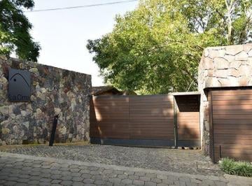 Casa de 4 habitaciones, Valle de Bravo · Venta Casa Valle de Bravo
