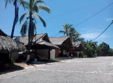 av. principal cerca escenica · Casa Sola Brisas del Marques Casi en La Entrada