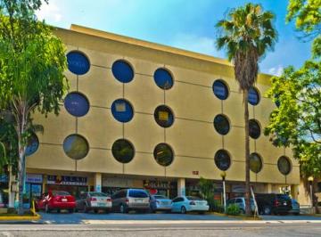 Local comercial de 1 habitación, San Pedro Garza García · Local Comercial Oficina 45 m Sobre Av San Pedro Elevador Cajon Exclusivo