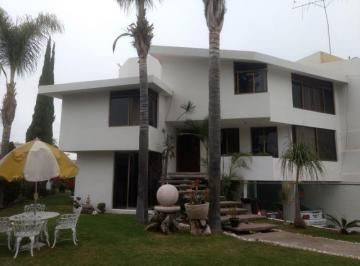 Casa de 3 habitaciones, Irapuato · Casa en Venta en Villas de Irapuato
